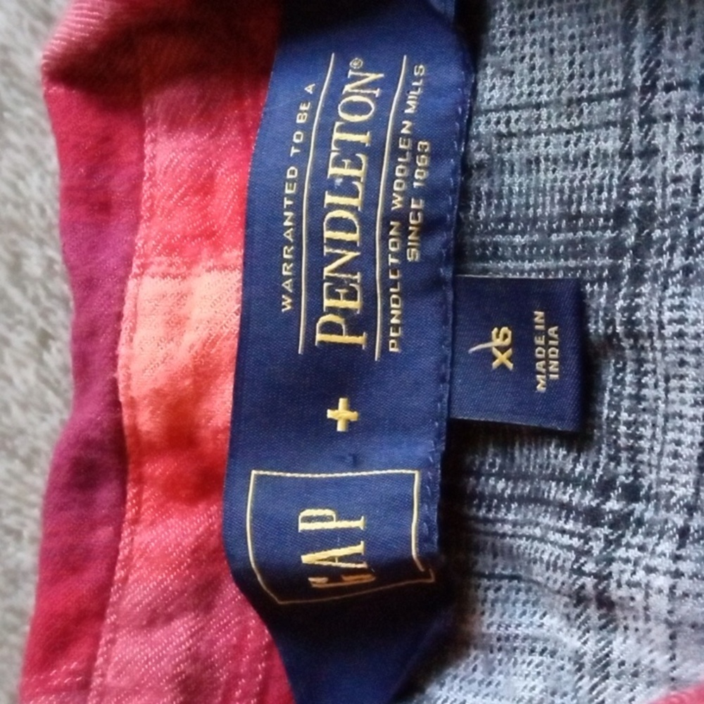 Gap+Pendleton plaid button down shirt - image 3